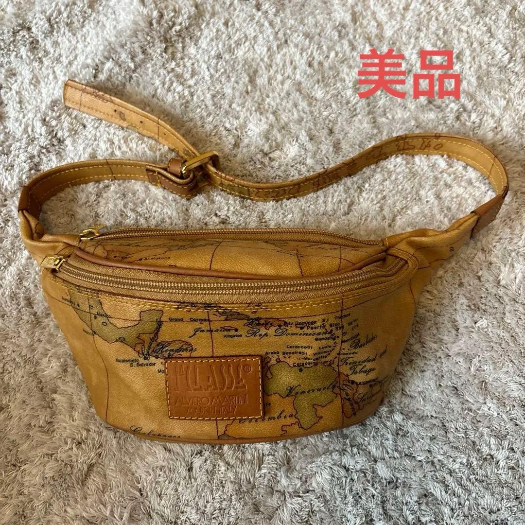 プリマクラッセ　ウエストポーチ