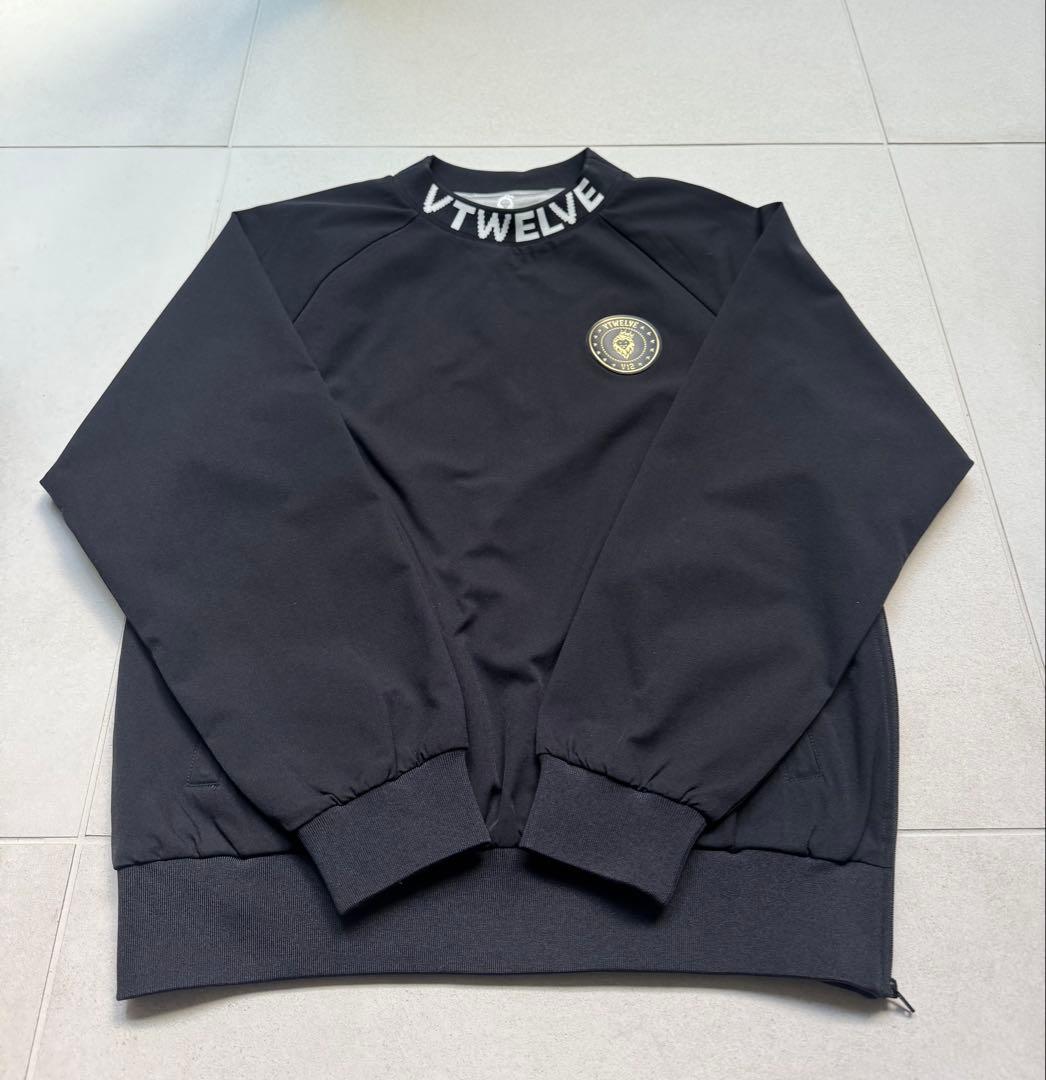VTWELVE 黒ジャケット レディースウェア