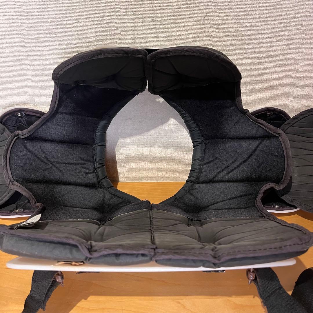 【美品】DOUGLAS QBK XS ショルダーパッド ホワイト※値下げ対応可能