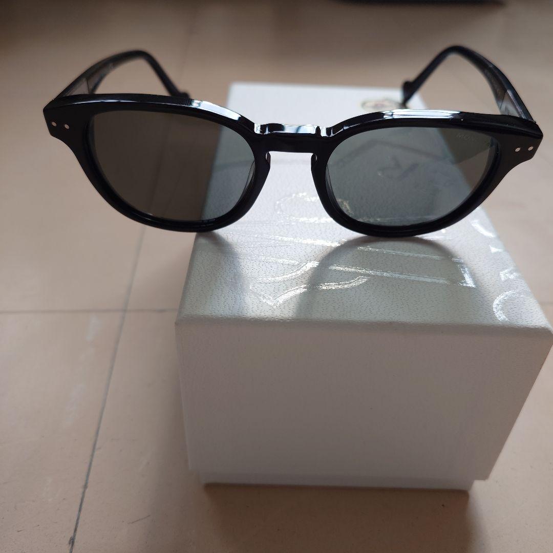 MONCLER フラグメント コラボ サングラス