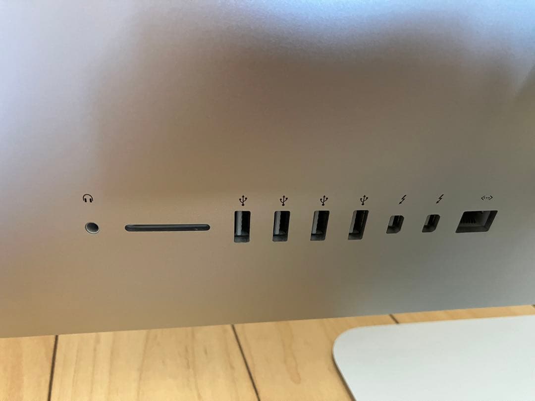 箱付きiMac 21.5インチOS X Yosemite ワイヤレスキーボード付