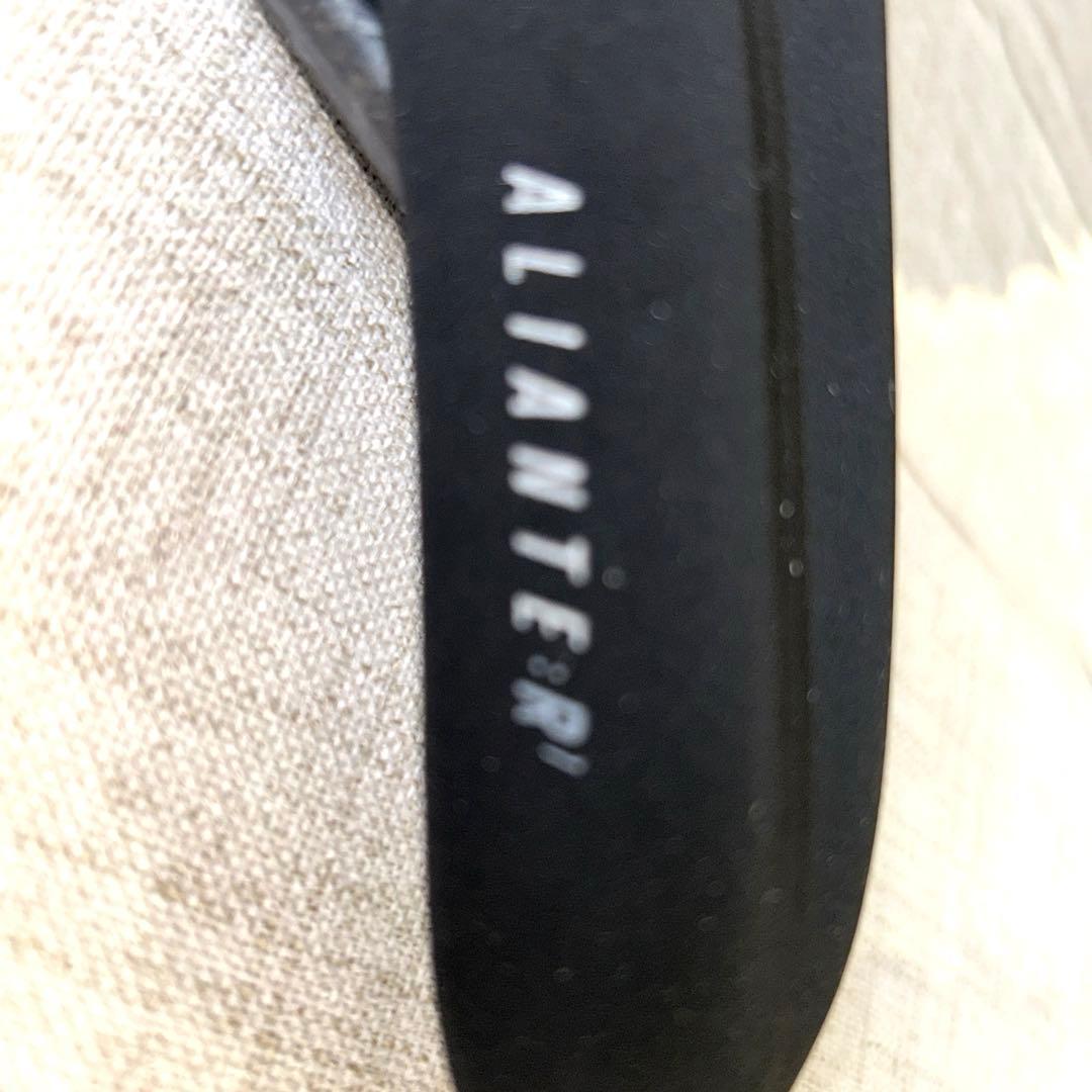 超美品　Fizik ALIANTE R1 OPEN サドル カーボンレール