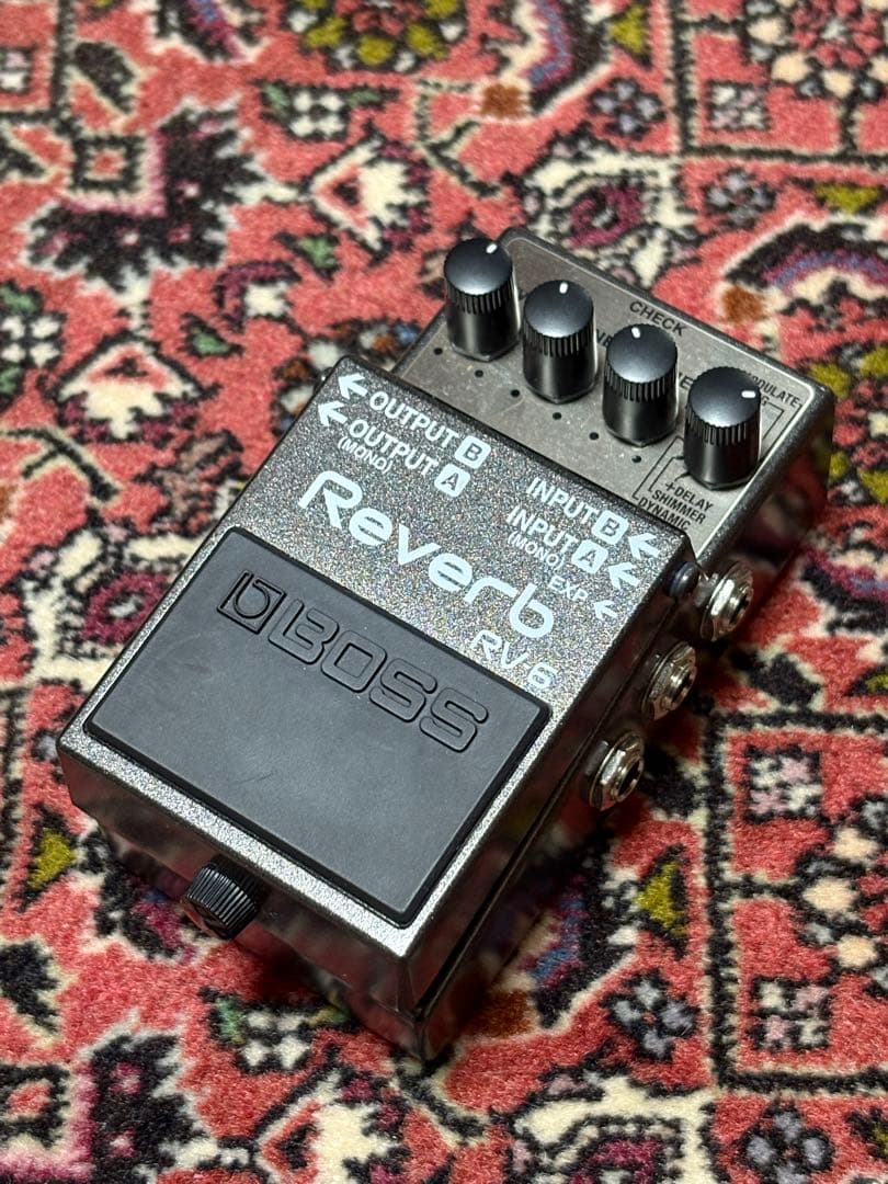 BOSS ボス Reverb RV-6 リバーブ　エフェクター