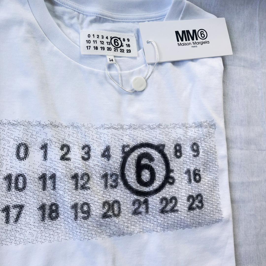 【週末セール中】MM6 キッズ L カレンダー ロゴ ホワイト 大人もOK★