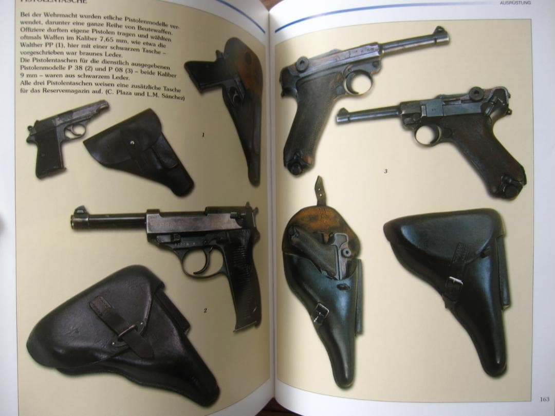 洋書 Deutsche Heeresuniformen und Ausruestung