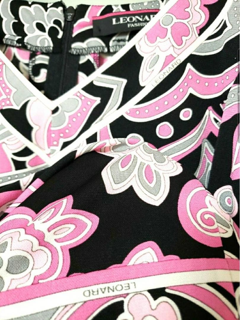 ☆極美品☆　レオナール　カンカン チュニック　ゆったり４０