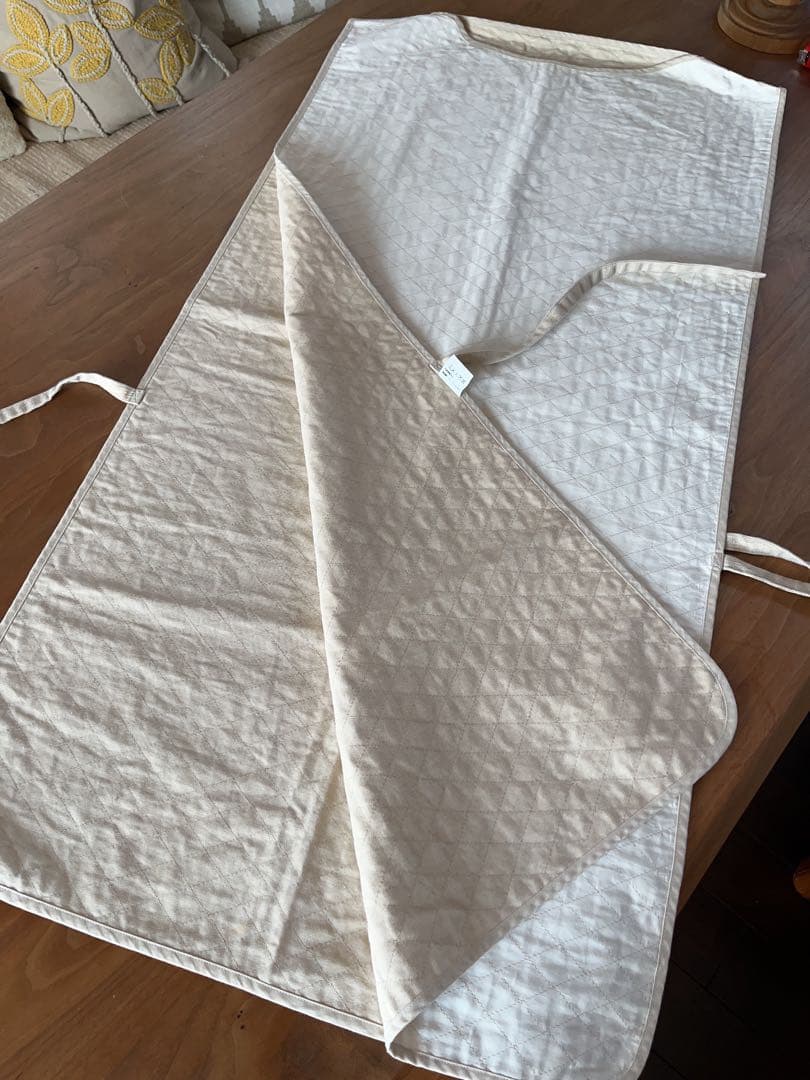 ホルミシスWシート　遠赤外線　温熱器ヒートテックプロ