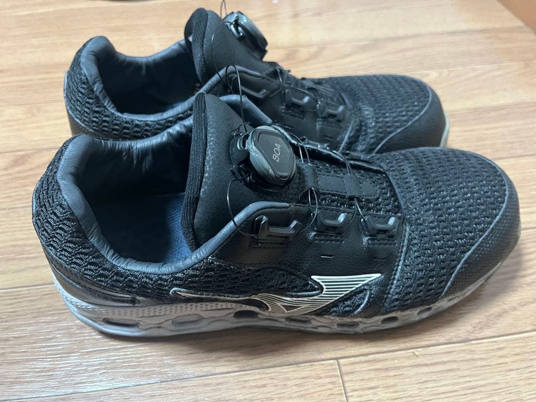 ミズノ　BOAシステム ブラック 安全靴27.0㎝