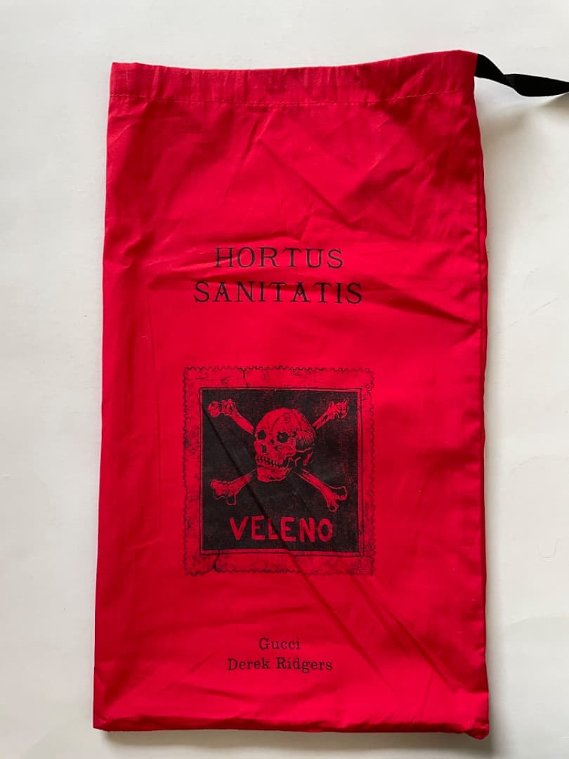GUCCI 写真集 『Hortus Sanitatis』ポーチ付 未開封
