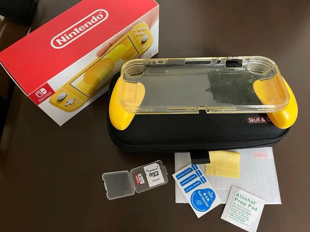 ツカ　Nintendo Switch Lite イエロー 本体➕おまけ