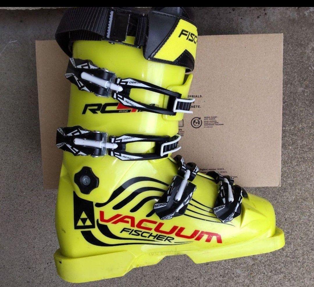 Fisher RC4 130 フィッシャー RC4 ブーツ