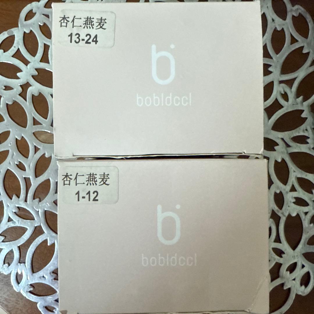 ☆新品未使用☆くまさんカラーチャート付き◇ ジェルネイル 24色セット！