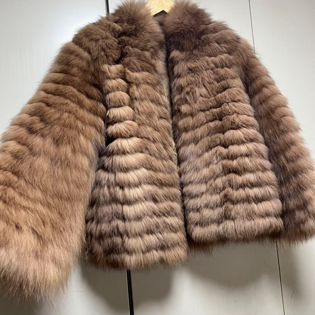 破格値お値下げ不可　本物ブルーフォックス毛皮ジャケットコート　定価36万タグ