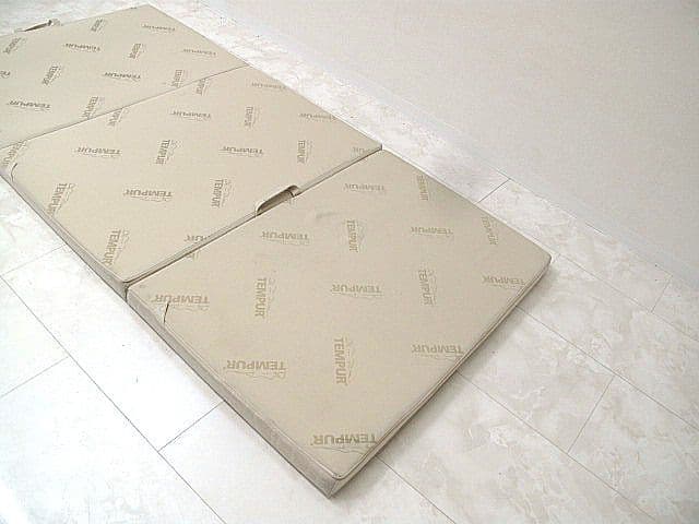 テンピュール 三つ折り シングル マットレス 「95×195×6㎝ かため