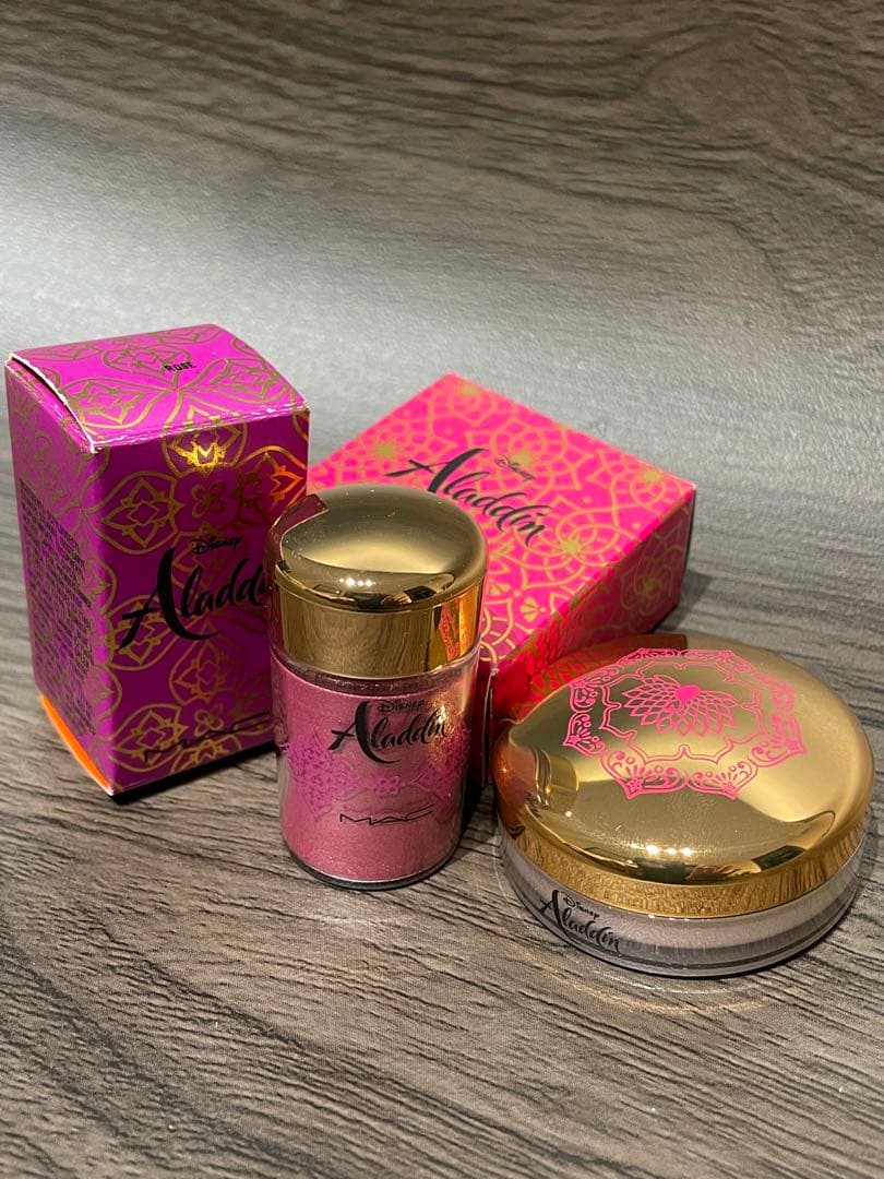 日本未発売 MAC×Aladdin ピグメント&グロス