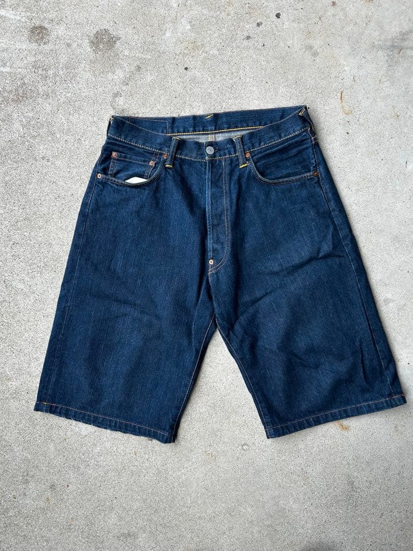 人気✨️EVISU 大黒 ハーフパンツ 白 W34 デニム