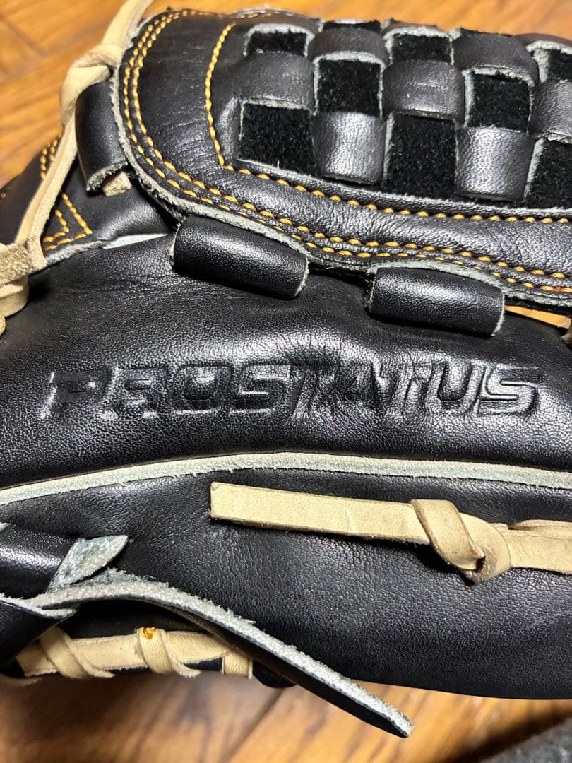 ZETT プロステイタス軟式グローブ 源田仕様　右投げ内野手