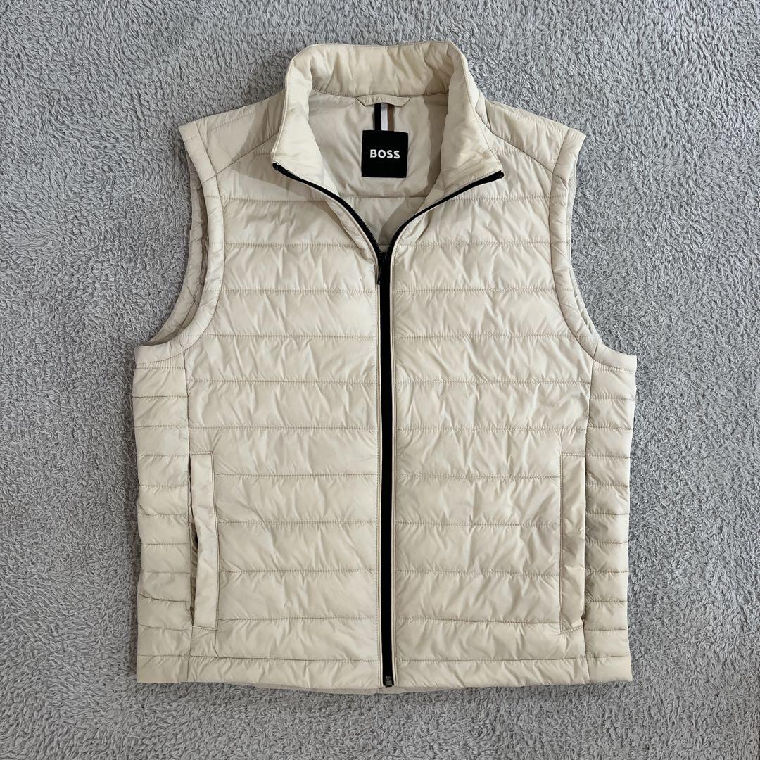 【超美品】HOGO BOSS アイボリー キルティングジレ ダウンベスト