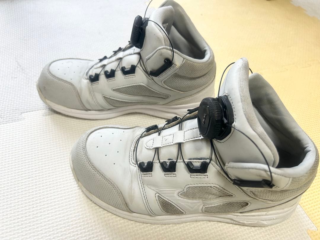 ミズノ　オールマイティLS II 73M BOA 25cm