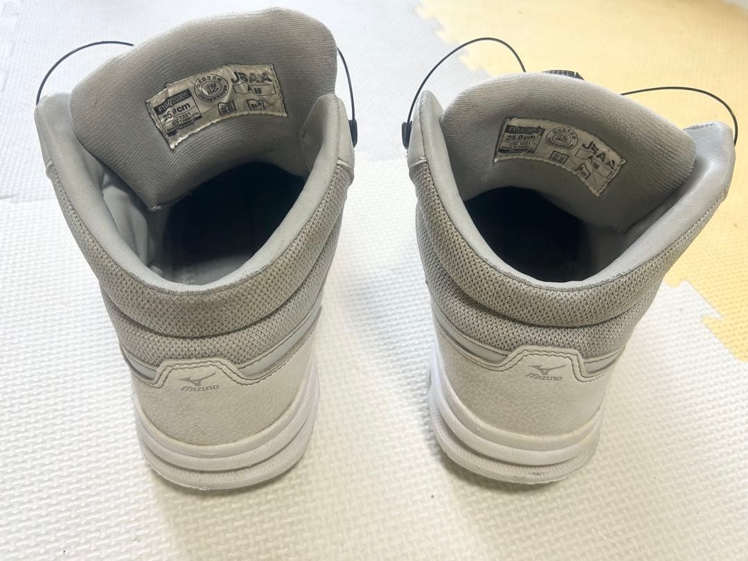 ミズノ　オールマイティLS II 73M BOA 25cm