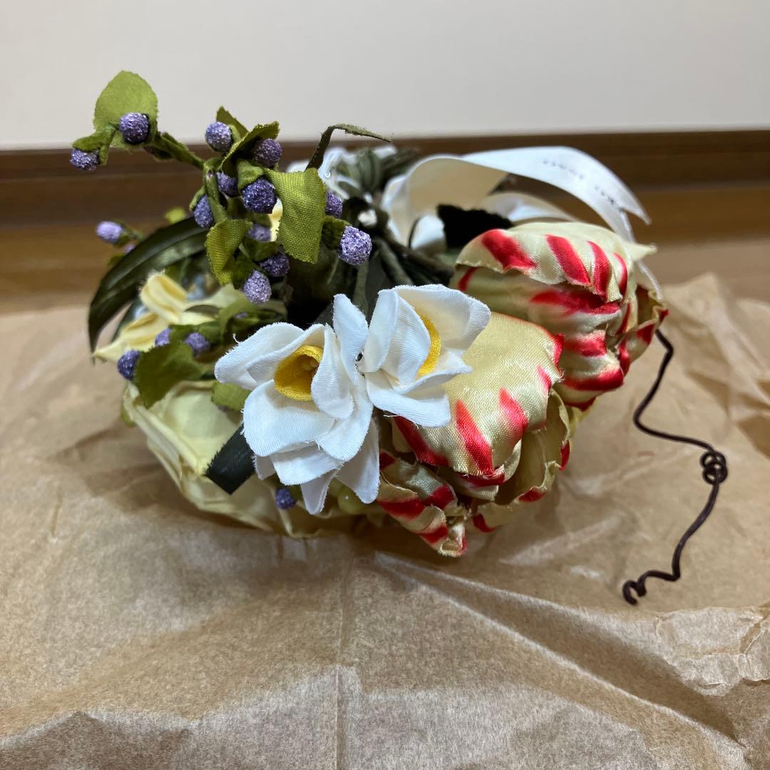 Hana出品❣️カネコイサオ　豪華な未使用品のコサージュで定価26,400円