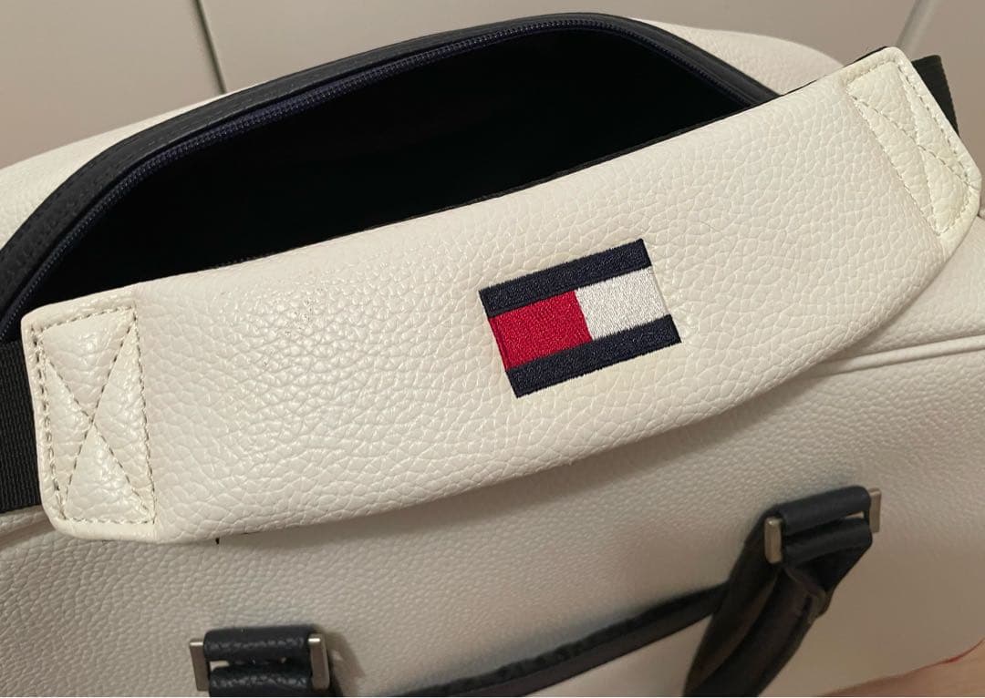 トミーヒルフィガーゴルフ　ボストンバッグ