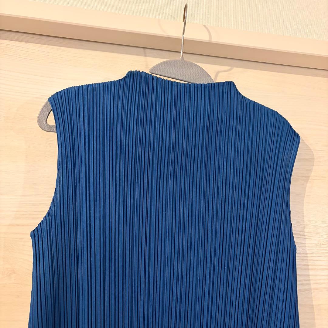 プリーツプリーズ　ブルー系　フリンジ　トップス　美品