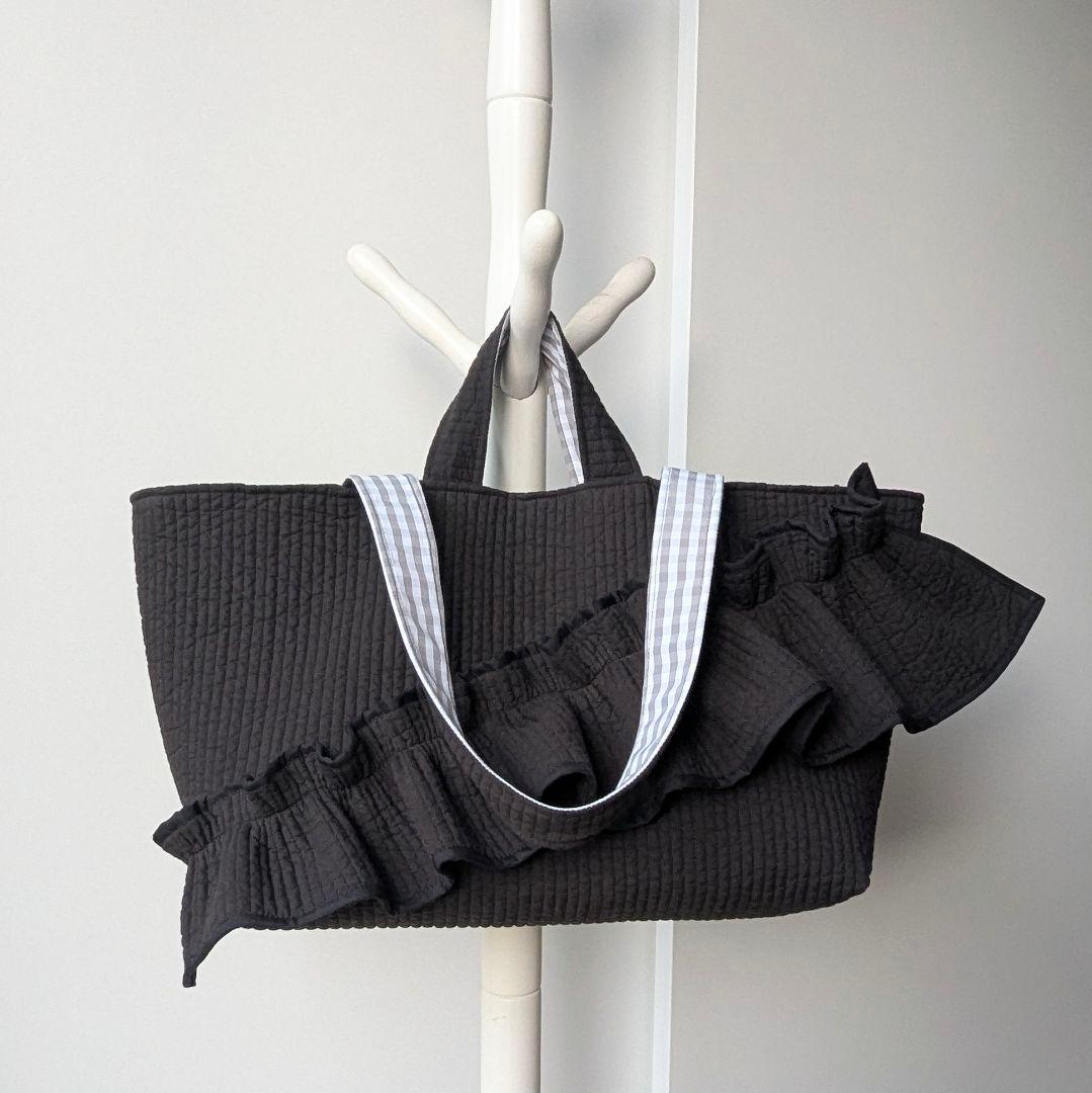 えり。 ヌビバッグ 大きめサイズ フリル マザーズバッグ ハンドメイド