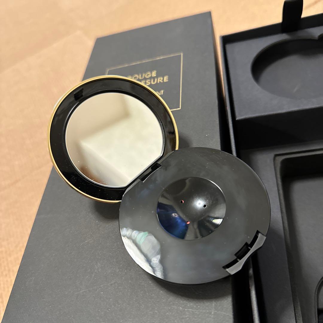 YSL ルージュ シュール ムジュール