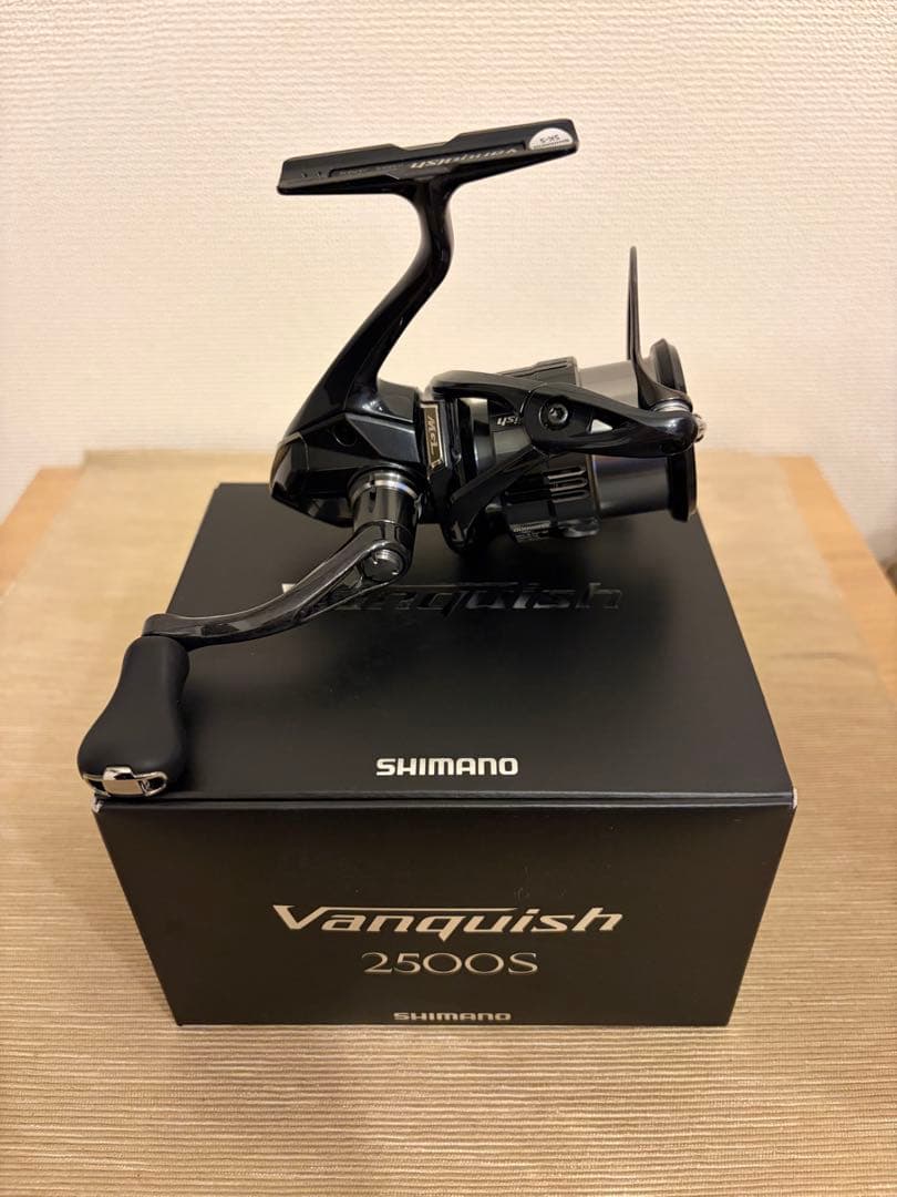 19 ヴァンキッシュ　2500S