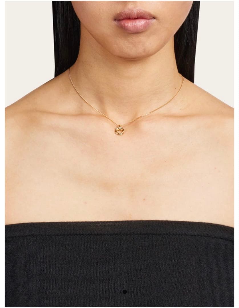 【kina】フェラガモ　ガンチーニ　ネックレス