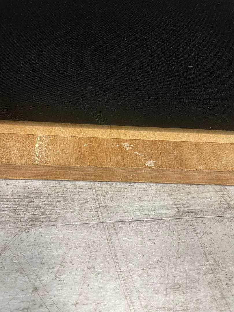 フィリップ・ユーレル Cassina カッシーナ アームチェア ②