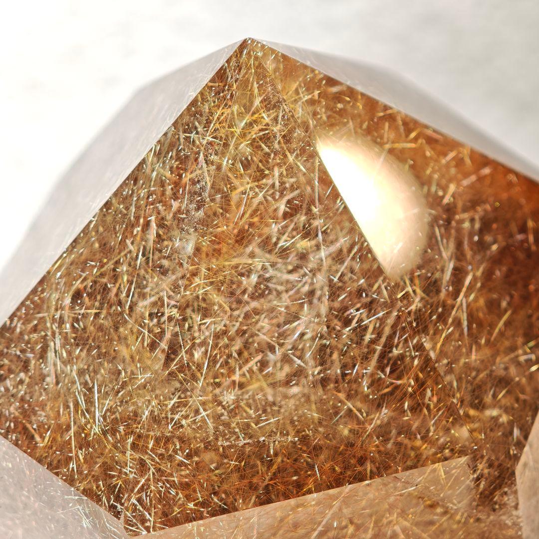 【1キロ超】ゴールドルチルクォーツ クリスタルタワー 天然石 金針