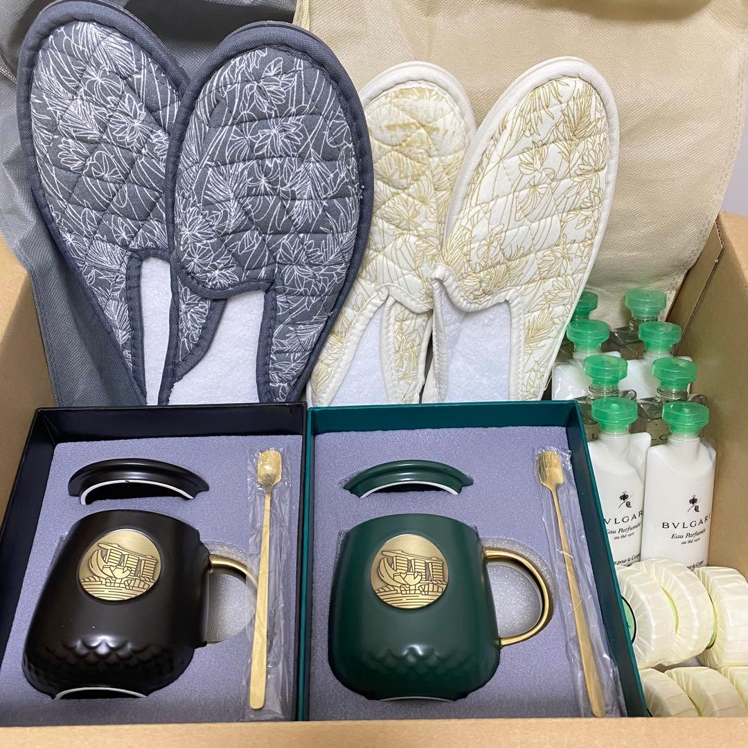 マリーナベイサンズ ブルガリ　アメニティ　マグカップ　スリッパ