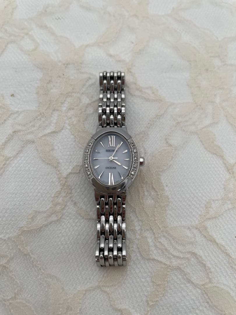 SEIKO EXCELINE レディース腕時計 ソーラー 10Pダイヤベゼル