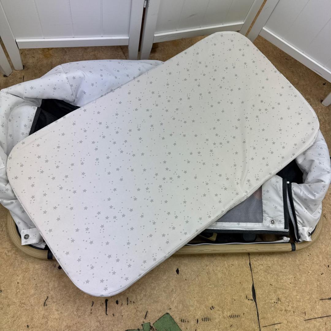 ★★HZDMJ　折り畳みベビーベッド　BabyCrib C03　グレー