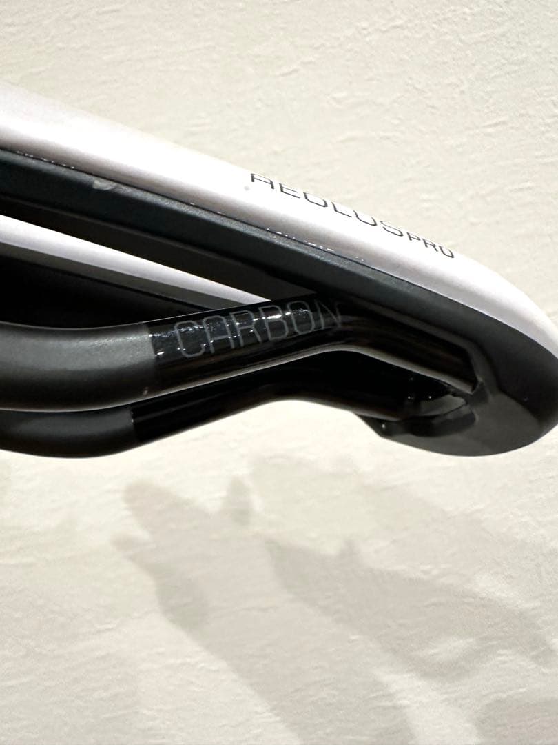 美品BONTRAGER AEOLUS PRO カーボンレール サドル