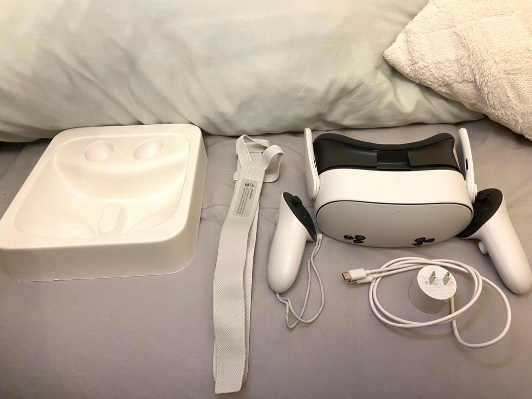 【使用回数2回⠀】 Quest 3s 128GB VRセット