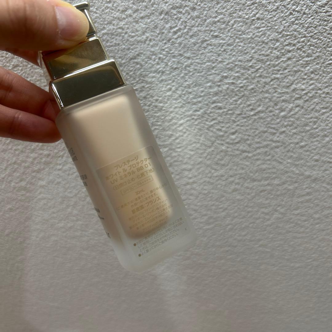 Dior プレステージ ホワイト ル プロテクター UVミネラルBB 00