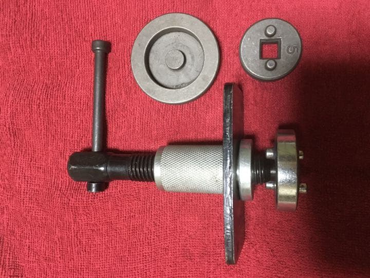 自動車用　リヤブレーキキャリパーツール