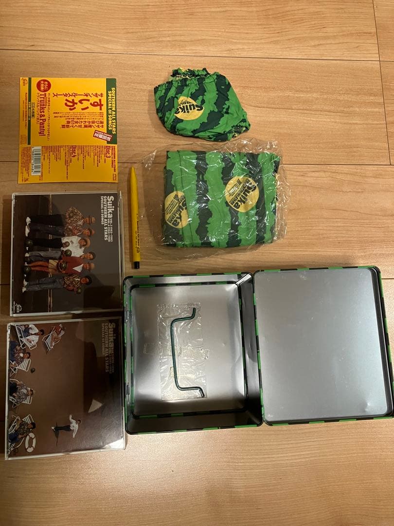 サザンオールスターズSuika CDセット 4枚組　帯　取手　パンツ各種付