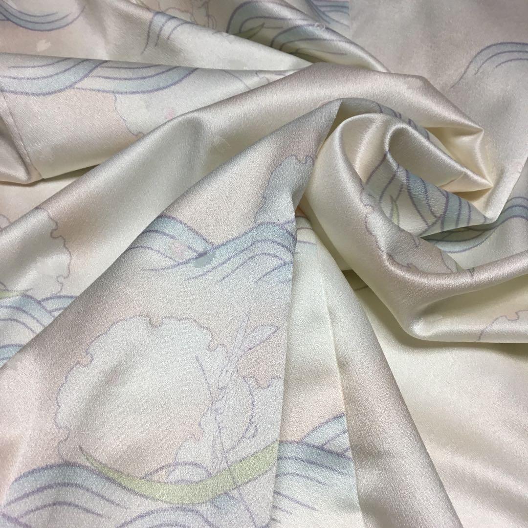 ✨未使用✨　紙人形　プレタ長襦袢　長襦袢　洗える　東レシルック　波に雪輪月兎模様