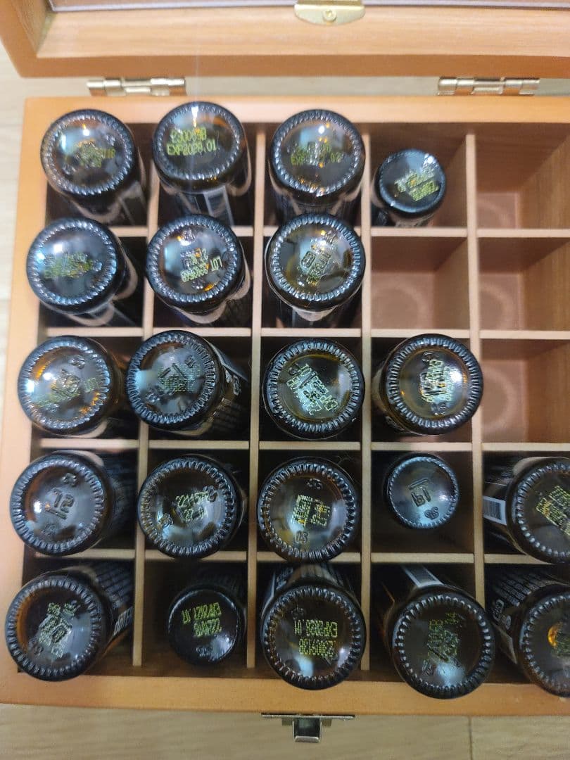 doTERRAアロマ木箱ケース付&森の音パステンタスロールオン&ローズロールオン