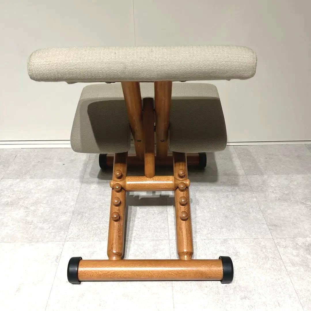 VARIER MULTI ヴァリエールマルチ ストッケ バランスチェア ベージュ