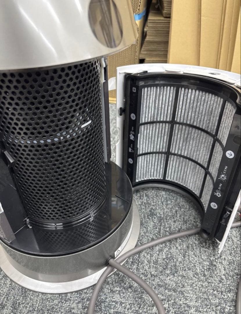 Dyson ダイソン 空気清浄機能付 ヒーター HP10 2024年 リモコン有