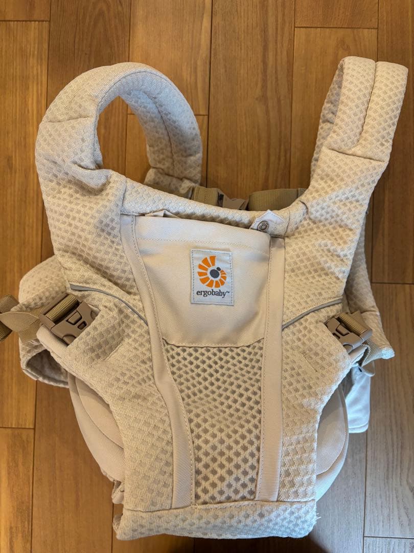 ergobaby Alta 抱っこ紐 ベージュ