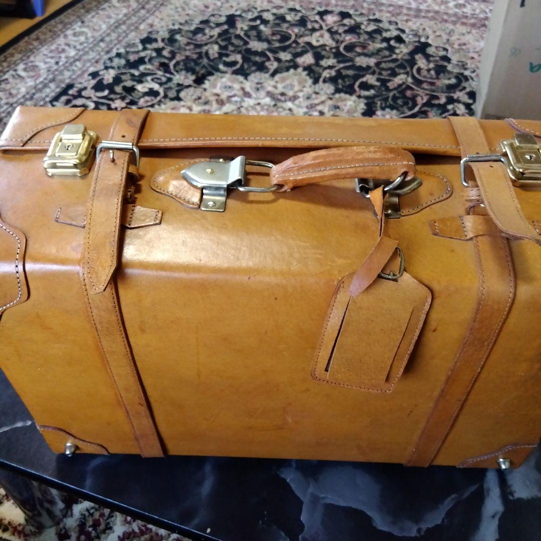 ＊おお幅お値下げ＊PLATZ レザー （ドイツのメーカー sizeお写真で。