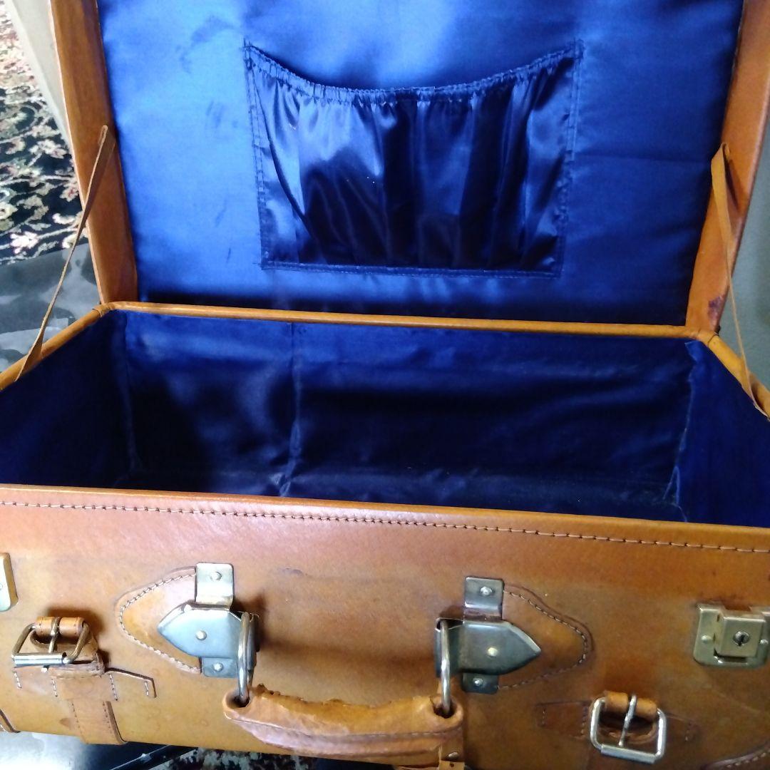 ＊おお幅お値下げ＊PLATZ レザー （ドイツのメーカー sizeお写真で。