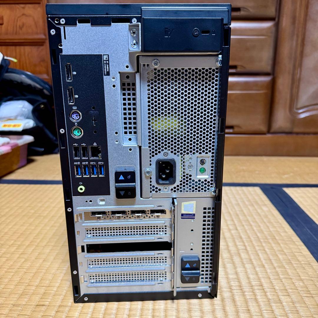 【中古】DELL / Xeon / 72GB / Quadro P2200
