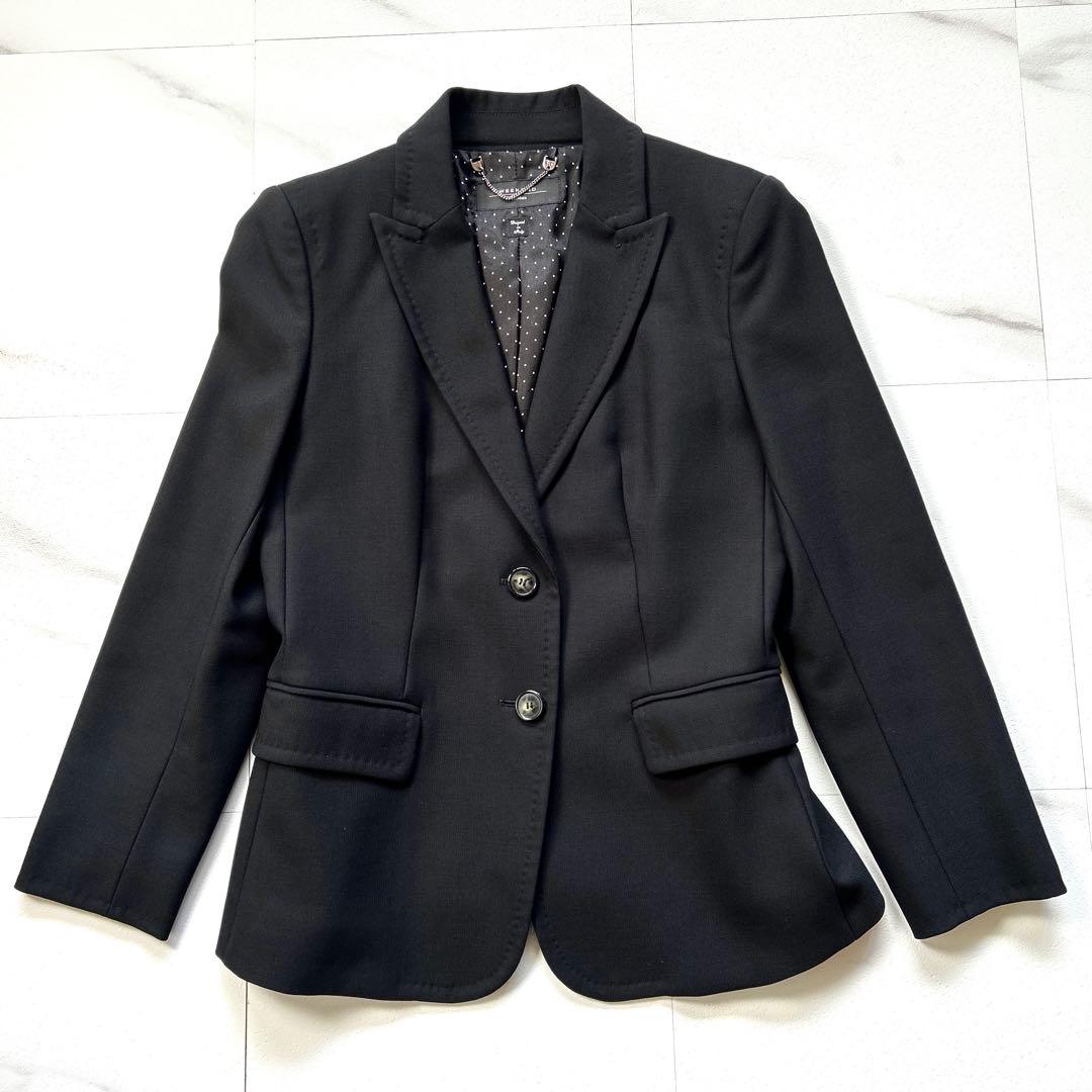 美品 ヴァージンウール セットアップ スーツ 黒 9号相当 MaxMara